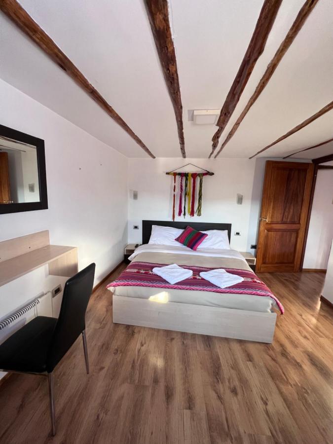 Casona Les Pleiades Bed & Breakfast Cusco Bagian luar foto