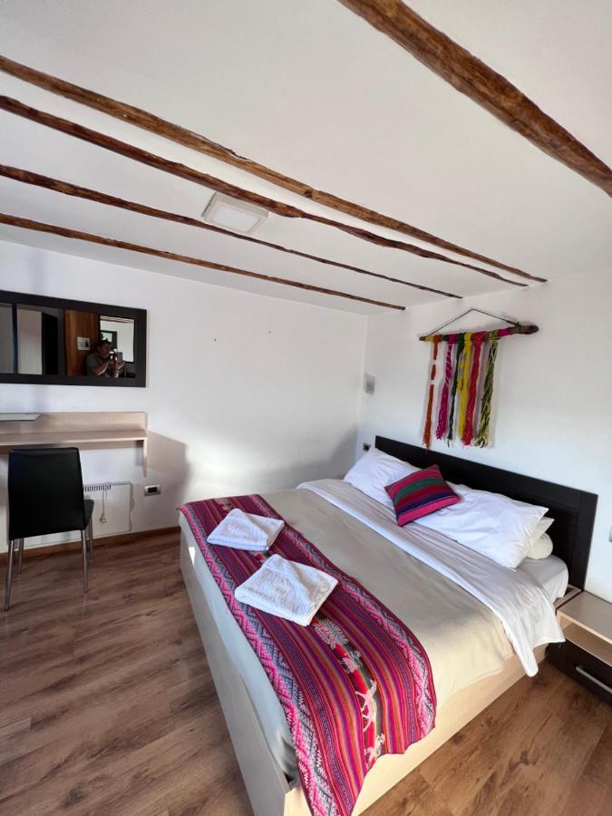 Casona Les Pleiades Bed & Breakfast Cusco Bagian luar foto